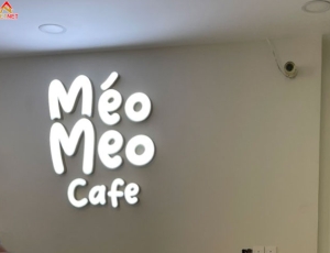 Gia công chữ mica Méo Meo Cafe