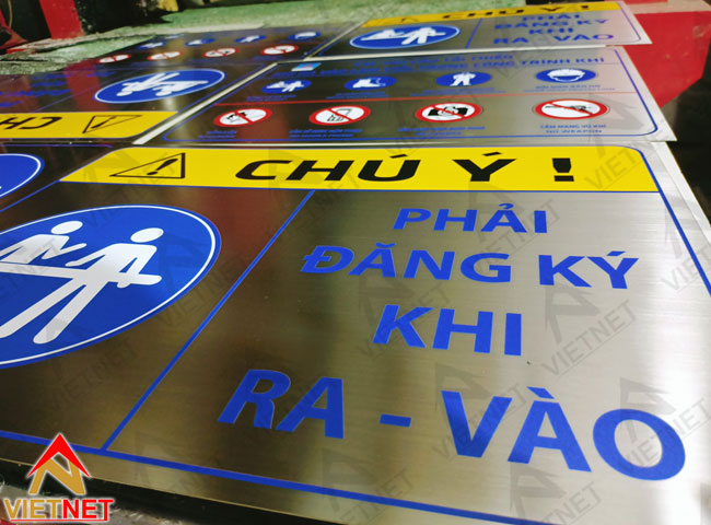 chuyen-nhan-lam-bang-chi-dan-an-mon-chat-luong-da-dang