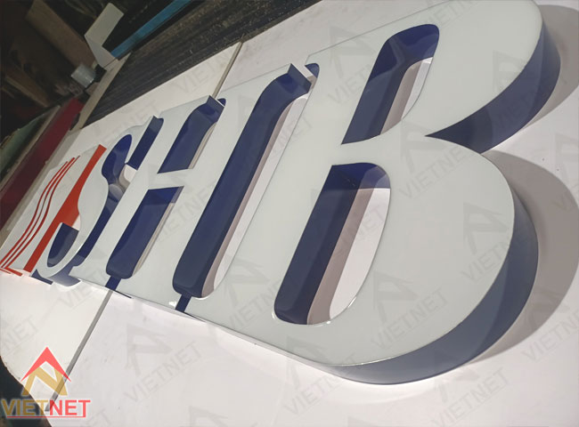Bảng hiệu chữ nhôm