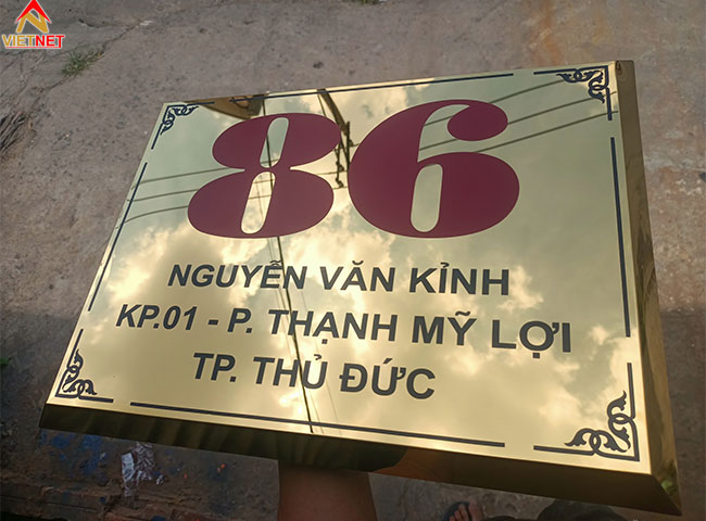 nha-dep-nhung-bang-so-loi-mot-chon-ngay-bang-so-nha-inox-an-mon-sang-trong