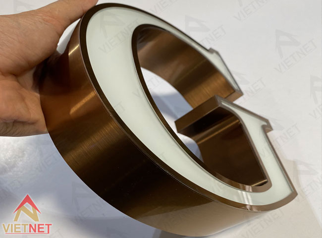 Chữ inox mặt mica