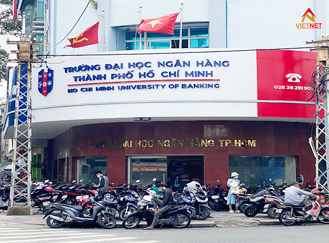 Gia công chữ inox sơn hấp nhiệt Đại Học Ngân Hàng TP.HCM