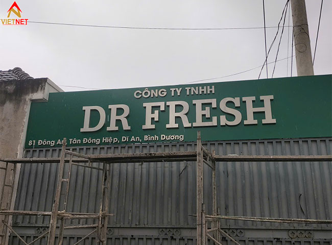 gia-cong-chu-inox-trang-dep-ben-gia-tot-dat-ngay-tai-tp-hcm