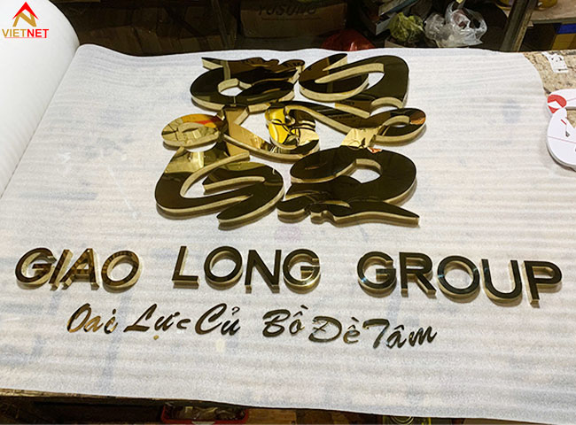 xuong-gia-cong-chu-inox-vang-gia-re-nhan-thiet-ke-theo-yeu-cau