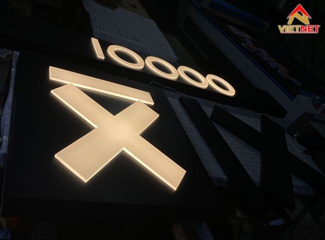 hop-den-quang-cao-x1000