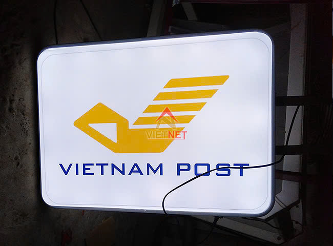 hot-trend-2025-xu-huong-hop-den-mica-hut-noi-dep-mat