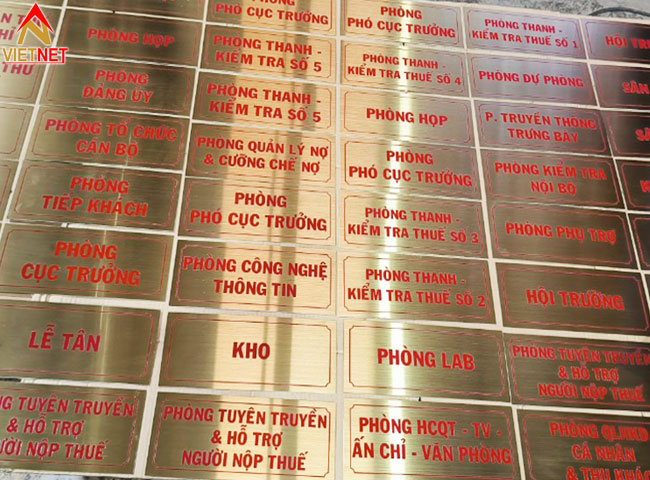 vi-sao-bang-inox-an-mon-co-tam-rat-sac-net-co-tam-lai-bi-nhoe