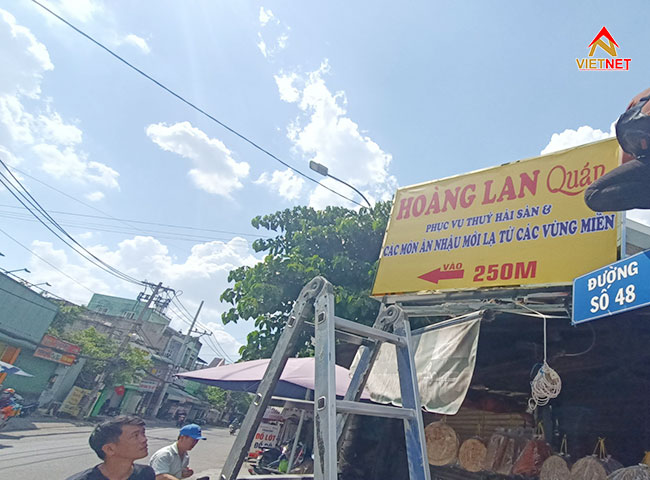 Gia công hộp đèn bạt hiflex giá rẻ, uy tín, chất lượng