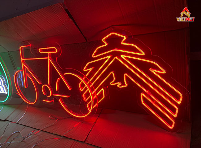 Đèn Led neon: Tạo điểm nhấn ấn tượng cho bảng quảng cáo