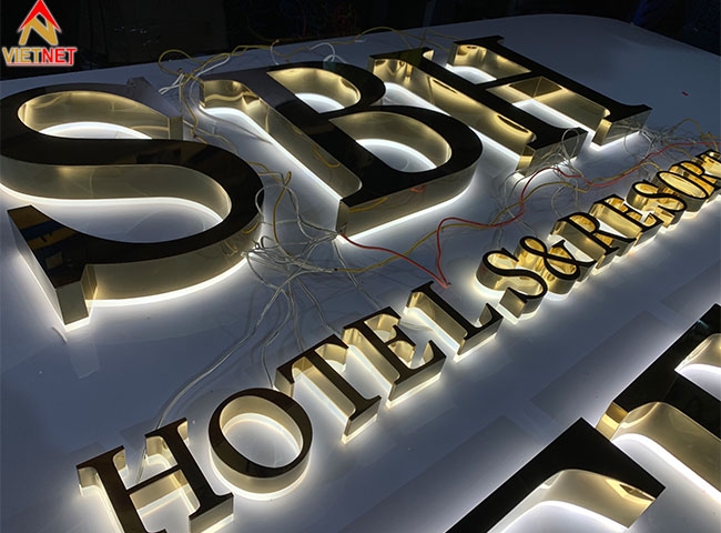 Chữ nổi inox vàng gương SBH BUFFET