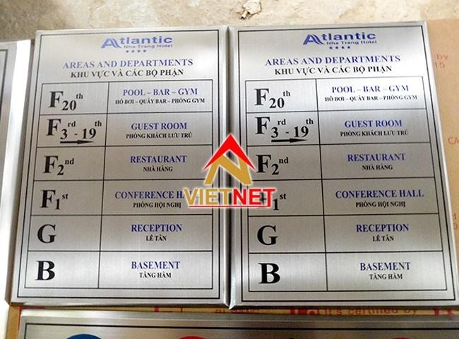 Chuyên nhận làm bảng chỉ dẫn inox ăn mòn chất lượng, đa dạng