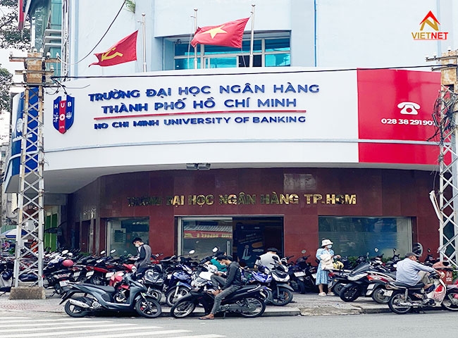 Gia công chữ inox sơn hấp nhiệt Đại Học Ngân Hàng TP.HCM