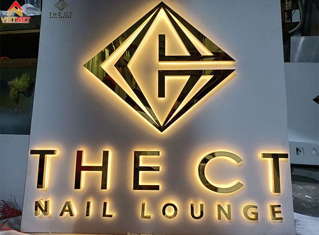 Gia công chữ inox vàng gương cho bảng hiệu spa-nail
