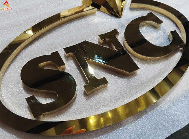 Gia công chữ inox vàng thương hiệu SNC
