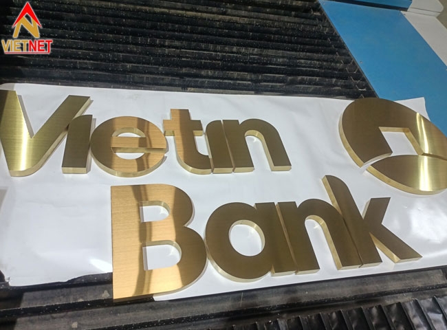  Gia công chữ inox vàng xước VietinBank