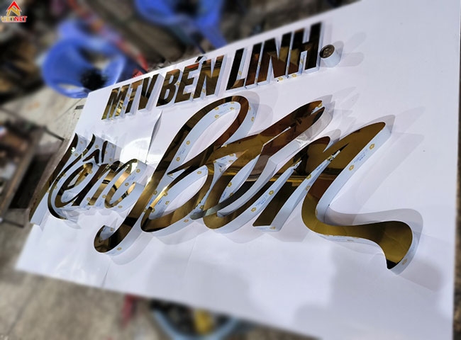 Làm chữ inox vàng MTV Bén Linh