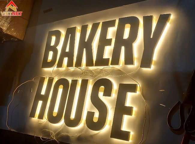  Làm chữ mica Bakery House