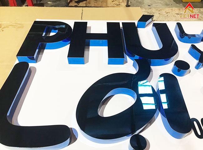 Quy trình gia công bộ chữ inox xanh dương Phú Lợi