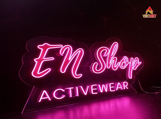 Tạo điểm nhấn độc đáo với hộp đèn neon sign